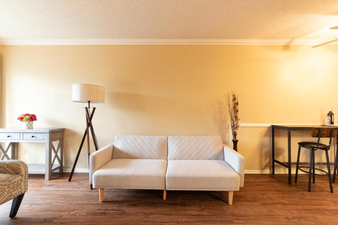 Luxurious Stay Near The Beach Newport Beach Bagian luar foto